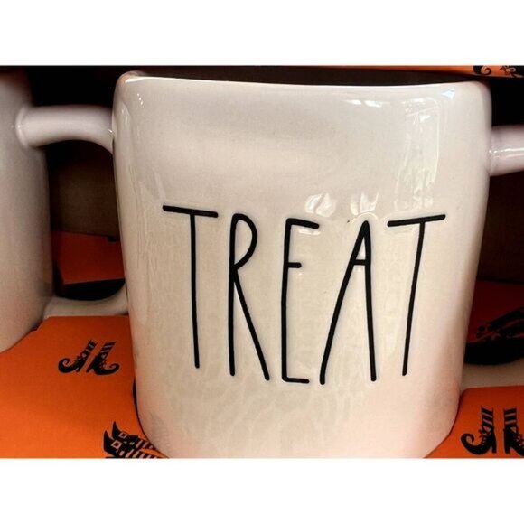 HTF RARE Rae Dunn "TRICK" and "TREAT" Mug Set New Original Packaging HALLOWEEN - Picture 2 of 8